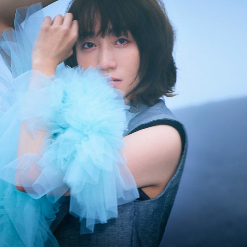 矢井田 瞳、12thアルバム「オールライト」世界観を「静」と「動」で表現したジャケット写真を公開！全収録曲を発表！