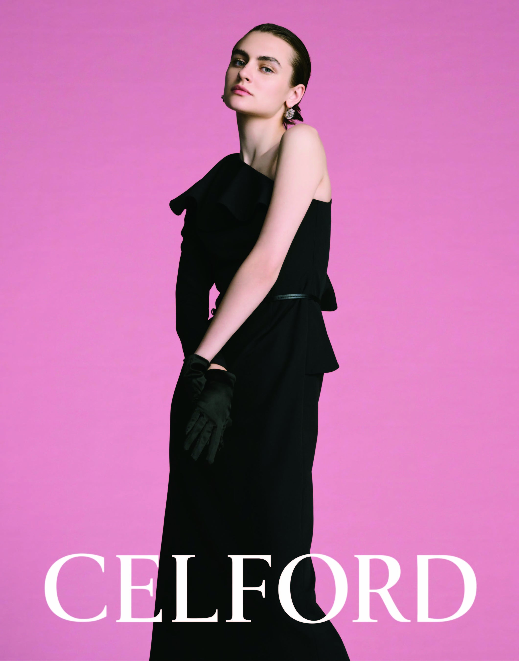 【CELFORD(セルフォード)】モデル・美香が着こなす「気分が華やぐ秋の名品」最旬LOOKを公開！