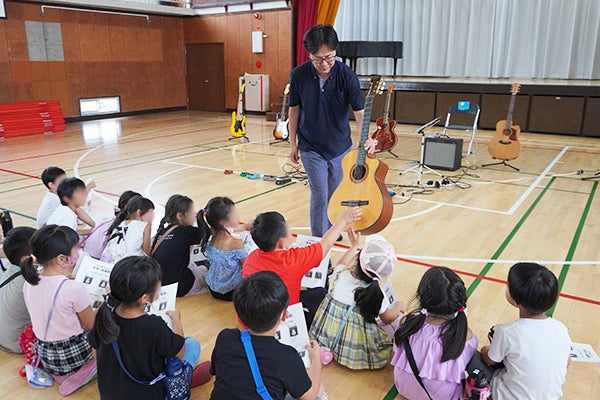【開催レポート】蒔田小学校放課後キッズクラブ「ギター大解剖」