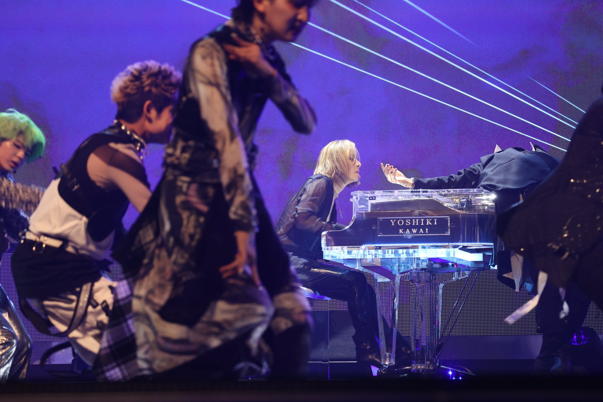 YOSHIKIの美声に感動の嵐　特別バージョンのX JAPAN「Angel」を披露 自らの新曲「Requiem（レクイエム）」をパフォーマンス 100年後も残るクラシックの名曲などの声が続出