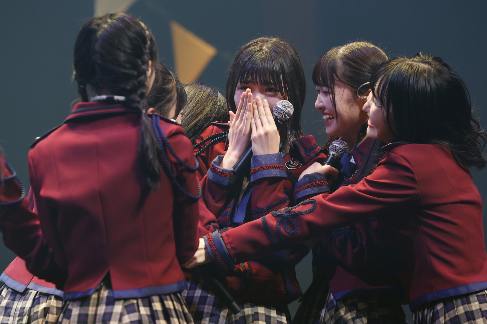 指原莉乃プロデュースによるアイドルグループ「≒JOY」≒JOY 1stコンサート「初めまして、≒JOYです。」をパシフィコ横浜 国立大ホールで開催！