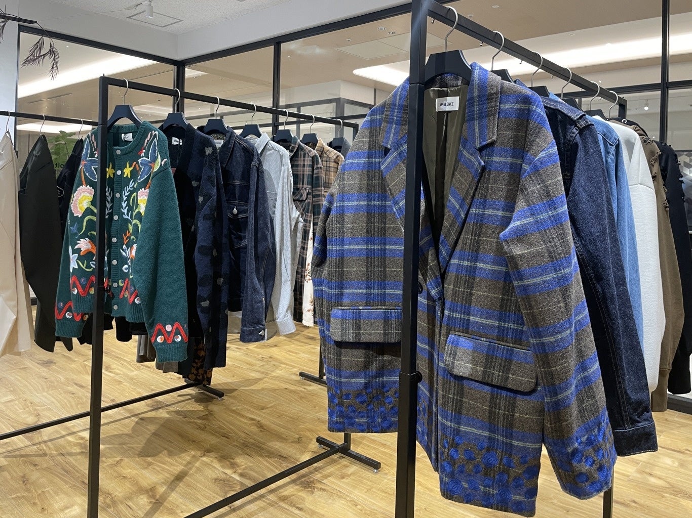 LADY'S 23AW COLLECTION / MEN'S DEBUT COLLECTION 展示会がスタート