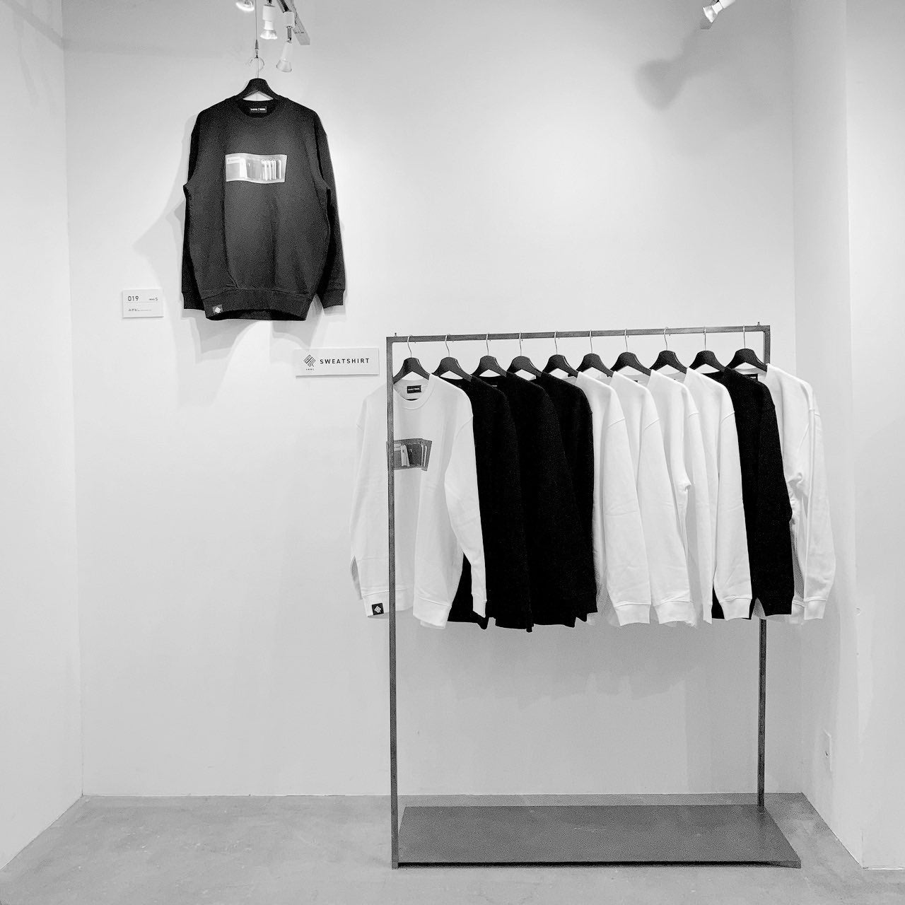謎を解かないと、服が買えないアパレルブランド「トキキル」新宿にて期間限定オープン