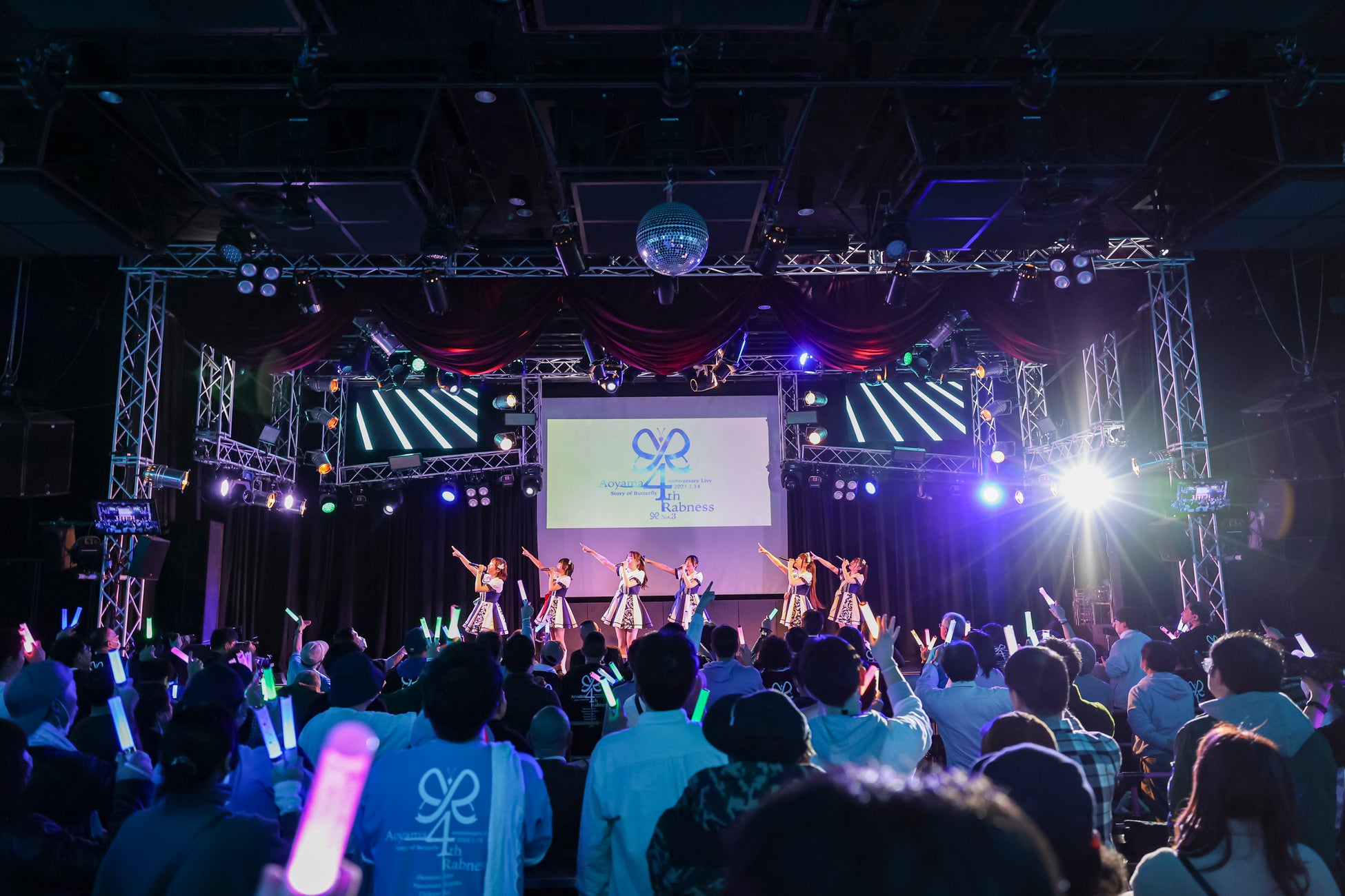 青山Rabness 4th anniversary Live満員の新宿ReNYで開催！！