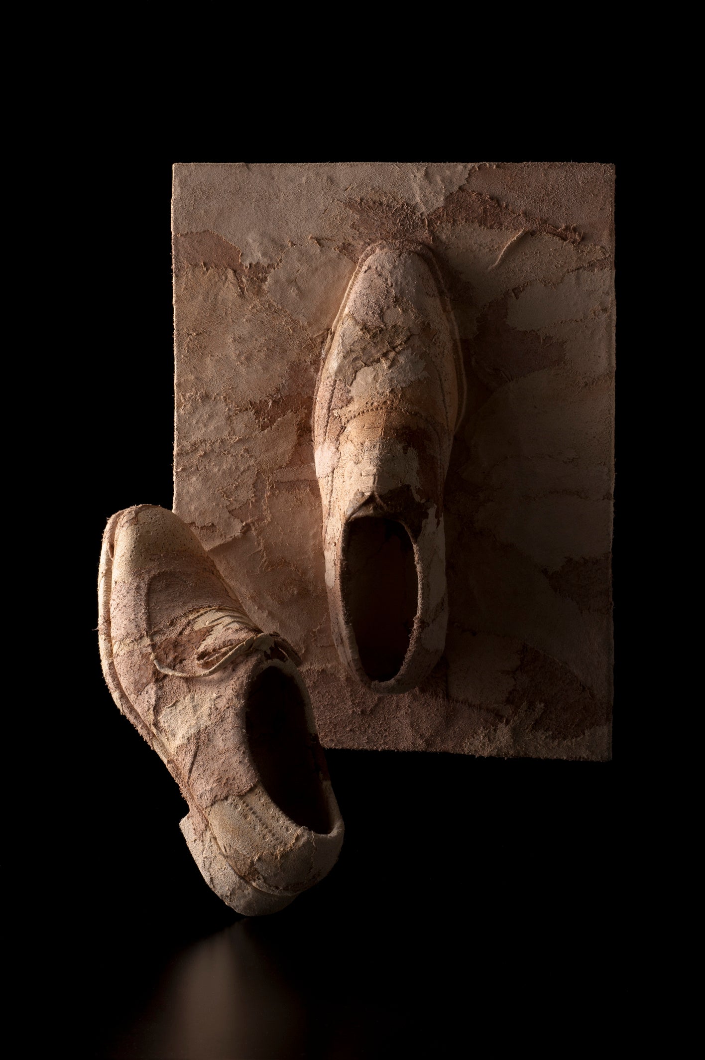 世界的靴職人、ニューヨークとパリのファッションウィークで展示（2024年2~3月）