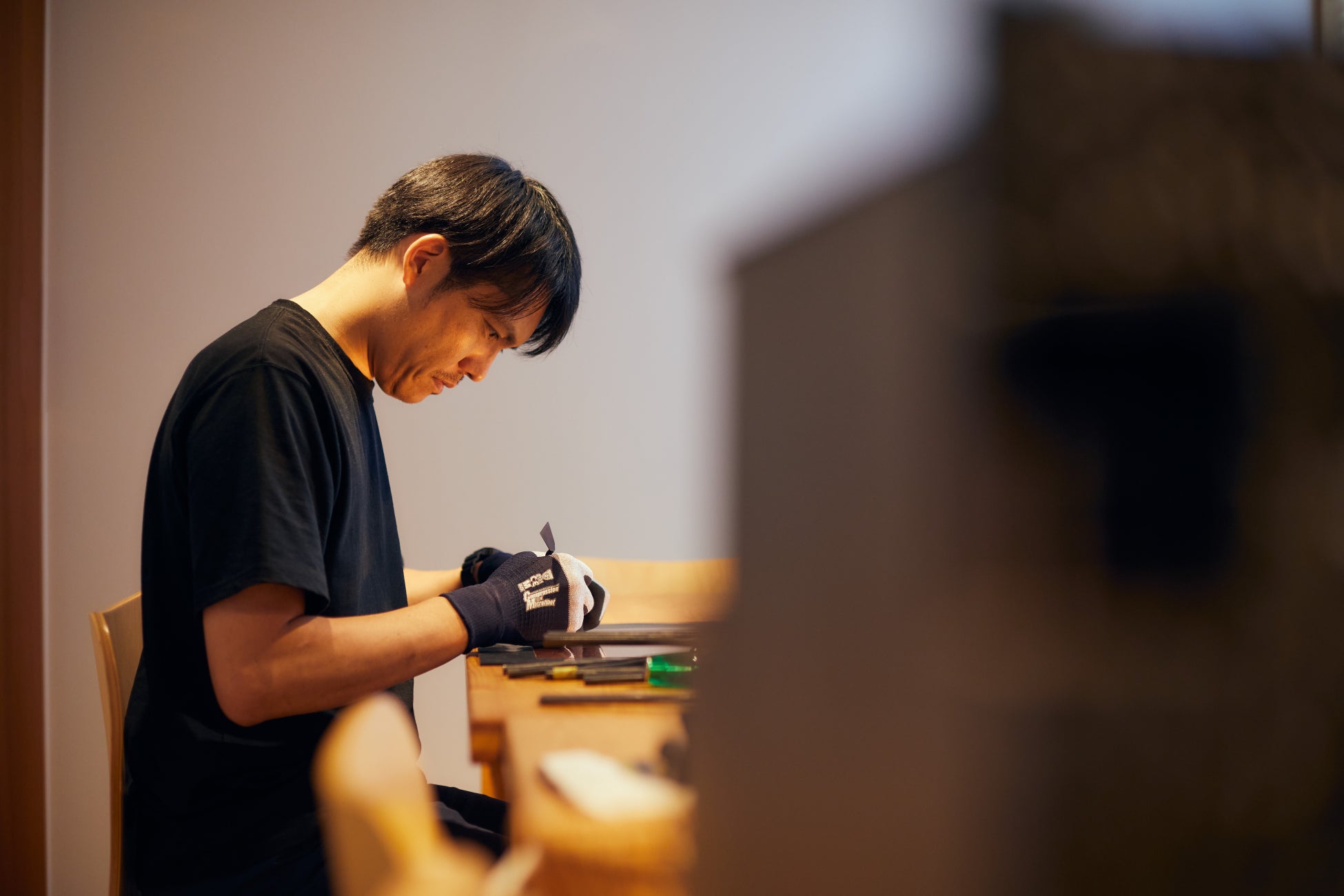 「緑青銅板で作る折鶴」- 石川県能登地震支援のためのチャリティー商品販売