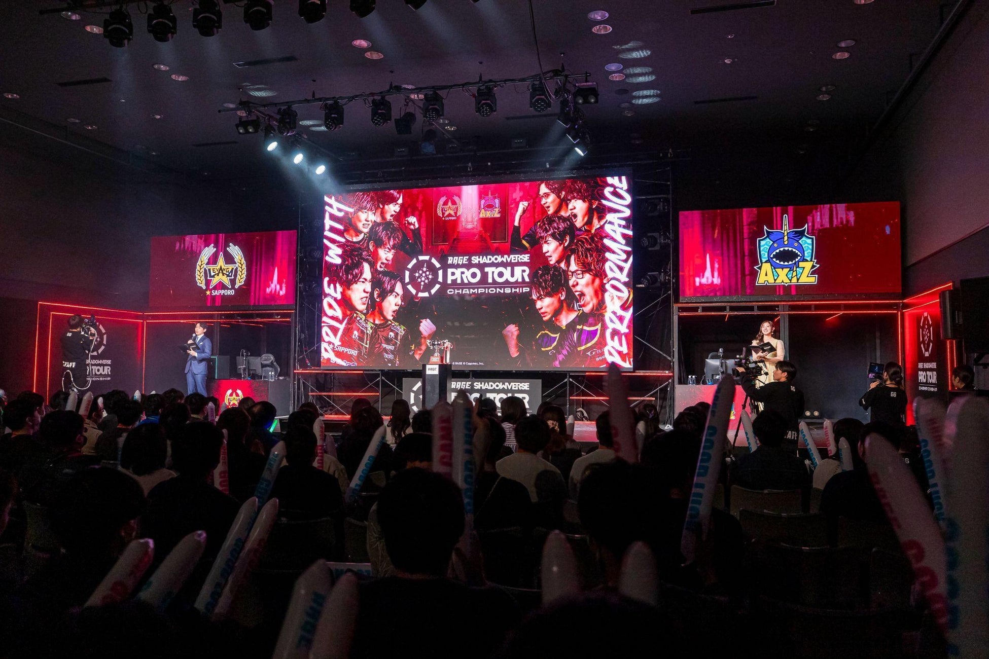 「RAGE SHADOWVERSE PRO TOUR 23-24 CHAMPIONSHIP」AXIZが4年ぶり優勝！今シーズンで現役引退のRumoi選手が有...