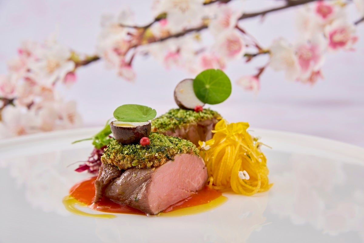 今年は“ホテルでお花見”！桜景色と美食を同時に愉しむ春爛漫レストラングルメ
