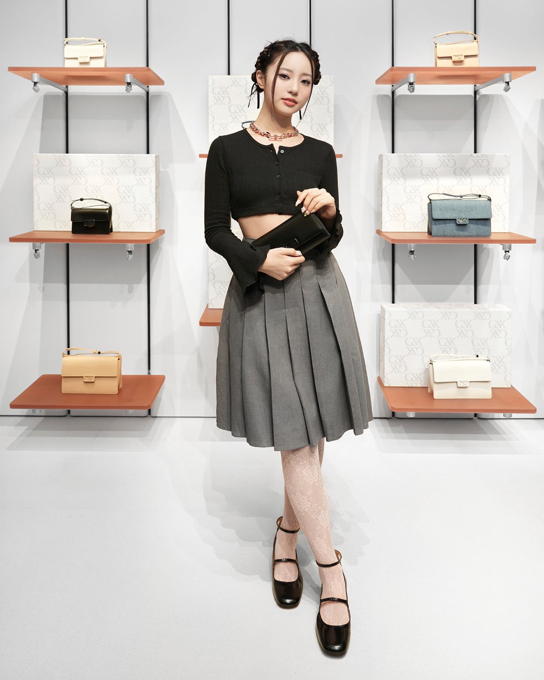 CHARLES & KEITH 渋谷店に国内外からセレブが来場 チョ・イヒョン、百田夏菜子、三吉彩花、トリンドル玲奈、...