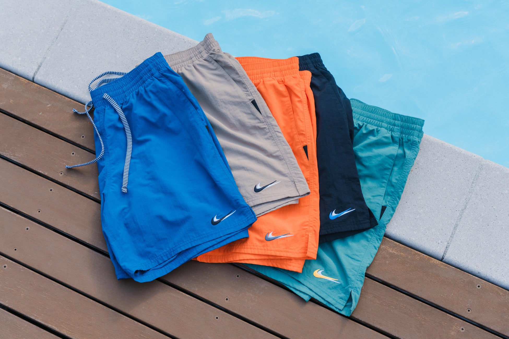 NIKE SWIM for ÉDIFICE の完全新作となるスイムショーツがいよいよ発売。