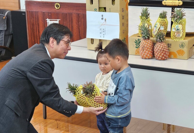 山口県内児童養護施設へ台南市産パイナップルを寄贈するお手伝いをしました