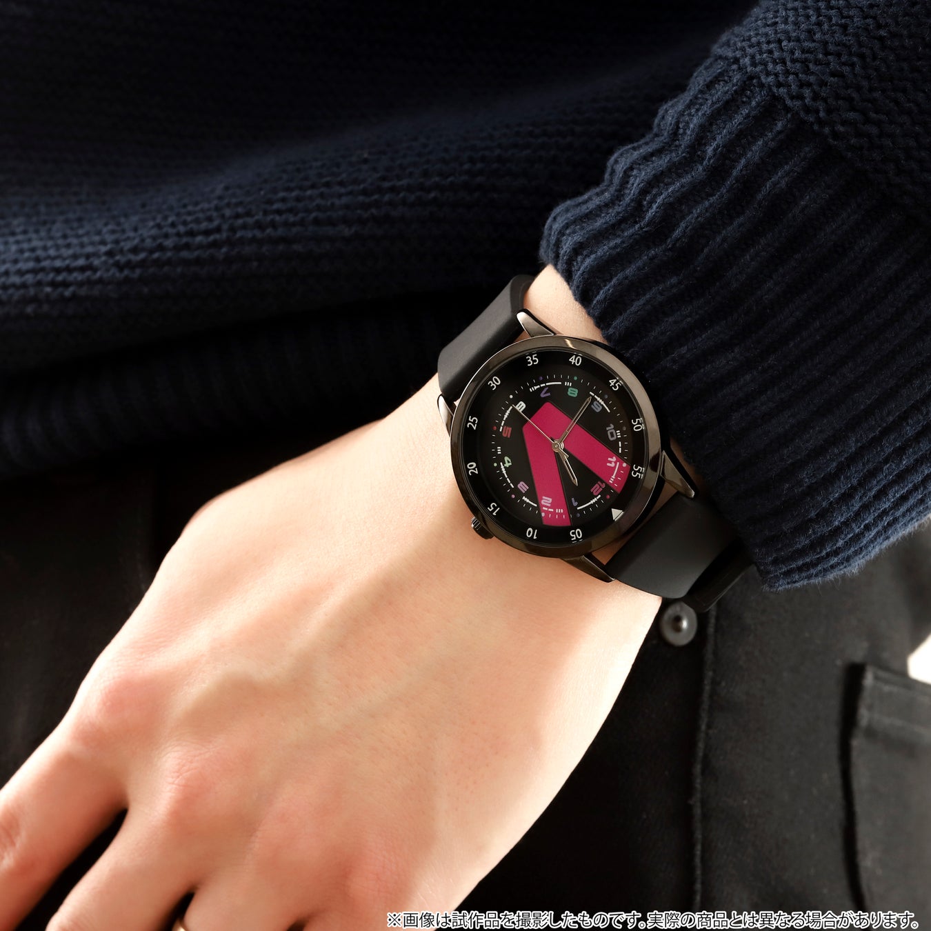 『VShojo』より、腕時計が受注生産商品で登場！