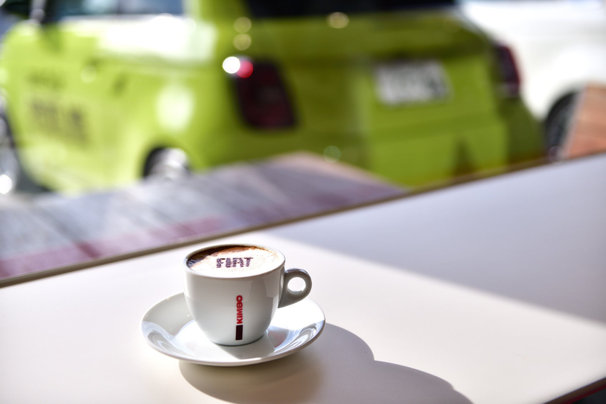 遊び心たっぷり！　FIATアパレルが『FIAT CAFFE SHOTO』に登場！