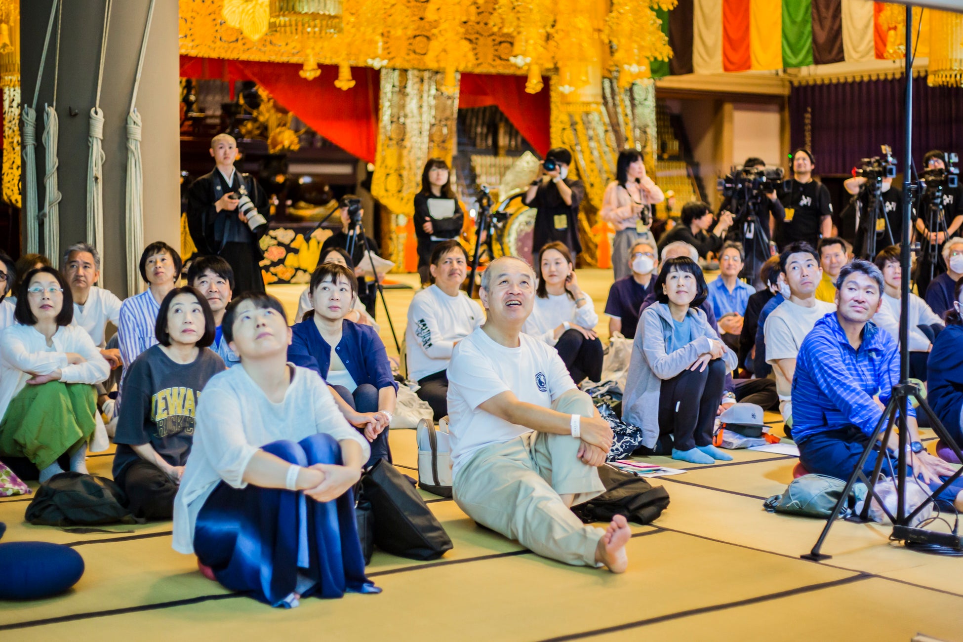 【レポート】世界最大規模！約1,204名が坐禅を通してひとつになった「總持寺 世界禅Challenge - Zen in One -...