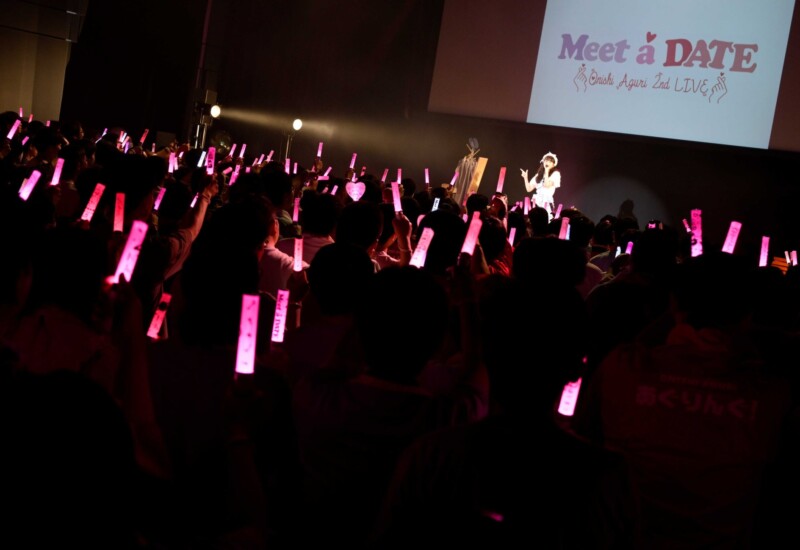 『大西亜玖璃 2nd LIVE ～Meet a DATE～』が5月18日（土）に横浜ランドマークホールで開催された。昼・夜公演...