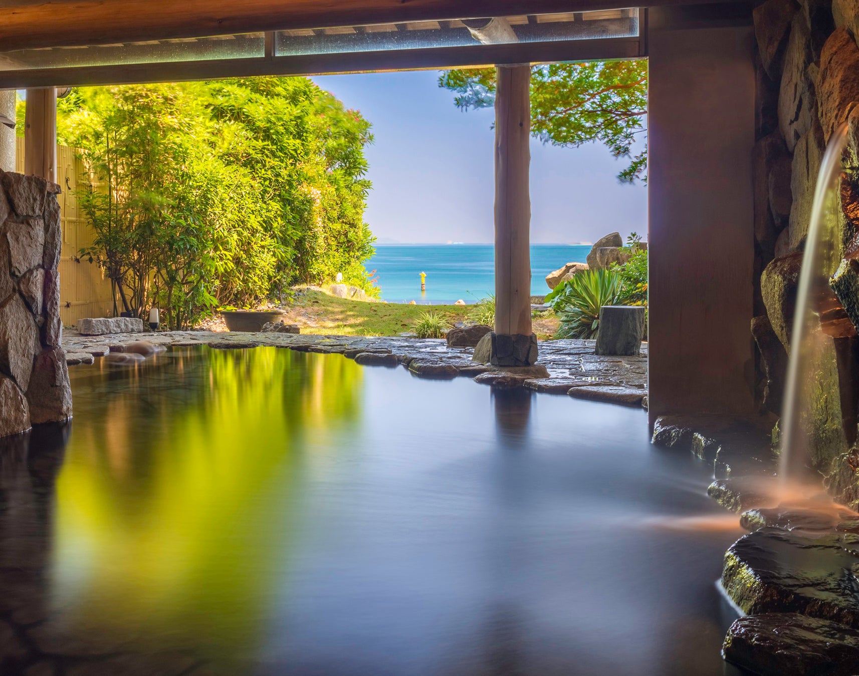 海までスグの贅沢♪ アオアヲビーチ、プール、アクティビティ【夏得ファミリープラン】今年の夏は鳴門へＧＯ！