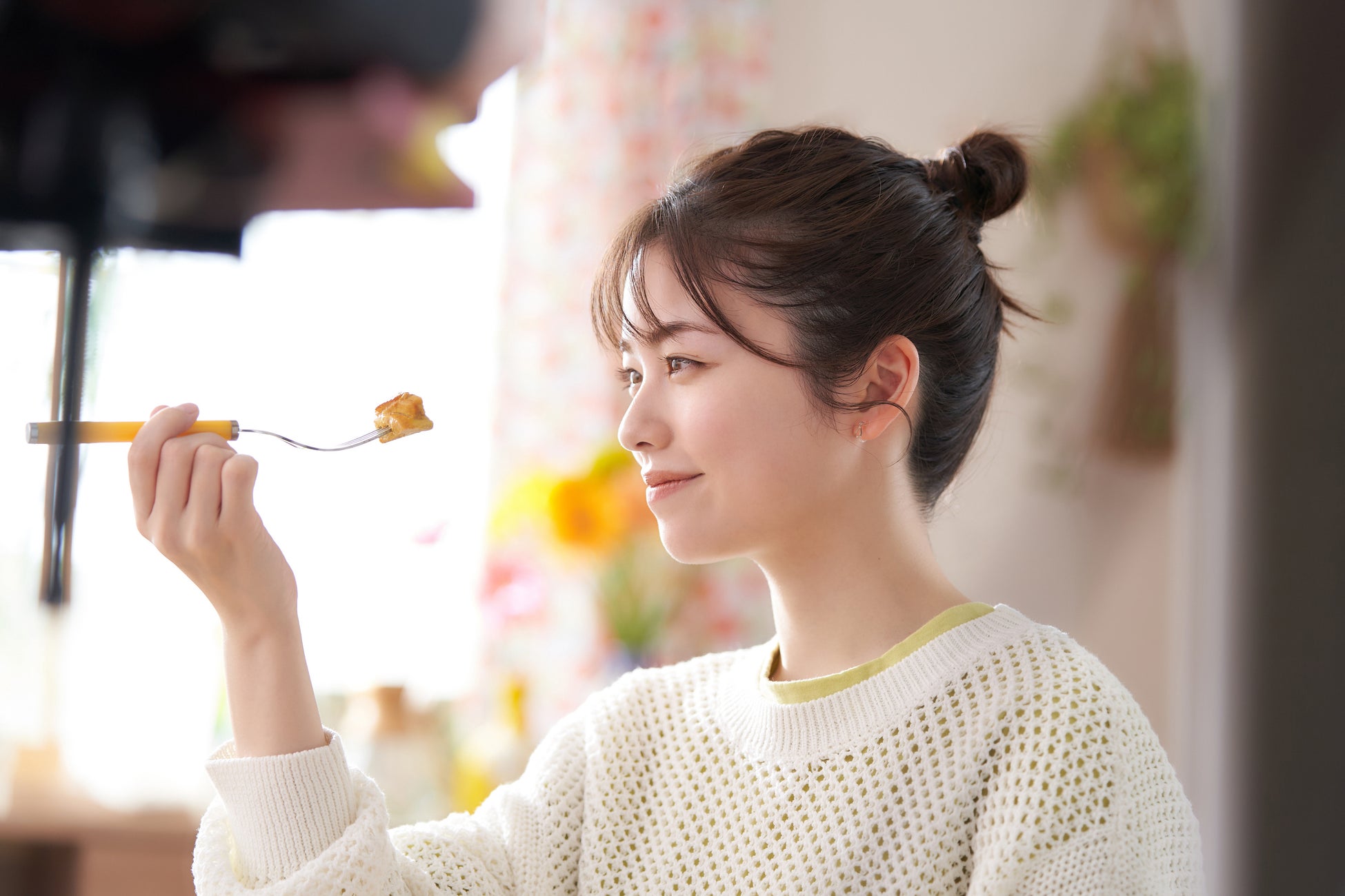 小芝風花さんとドラえもんが出演するシリーズがスタート！　共演ＣＭ第一弾、日清やみつきオイル『ド満足』篇...