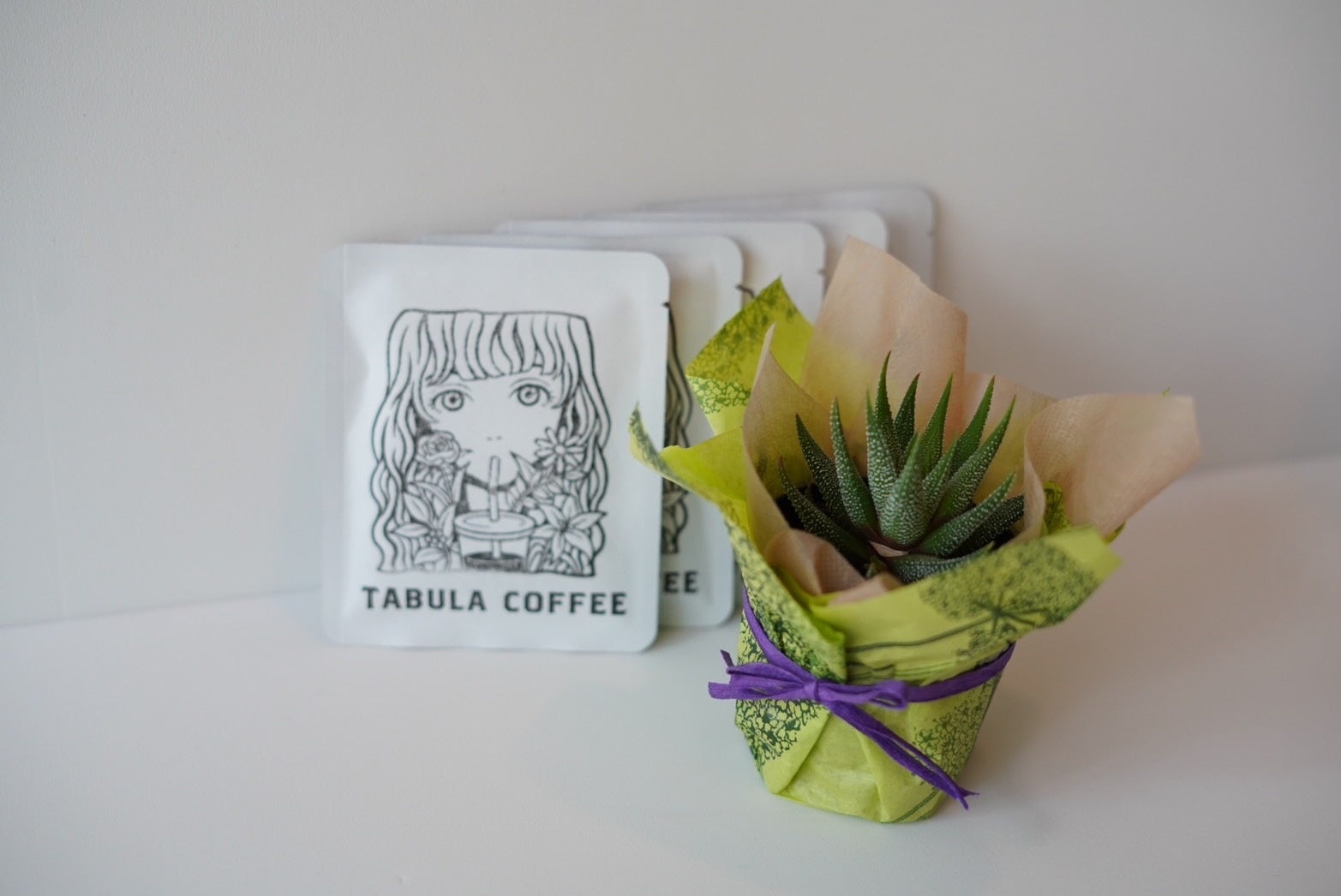 薬院のTABULA COFFEE & FLOWER、六本松の蘊-on-日本茶専門店と初のコラボイベントを開催が決定！雨の日も楽し...