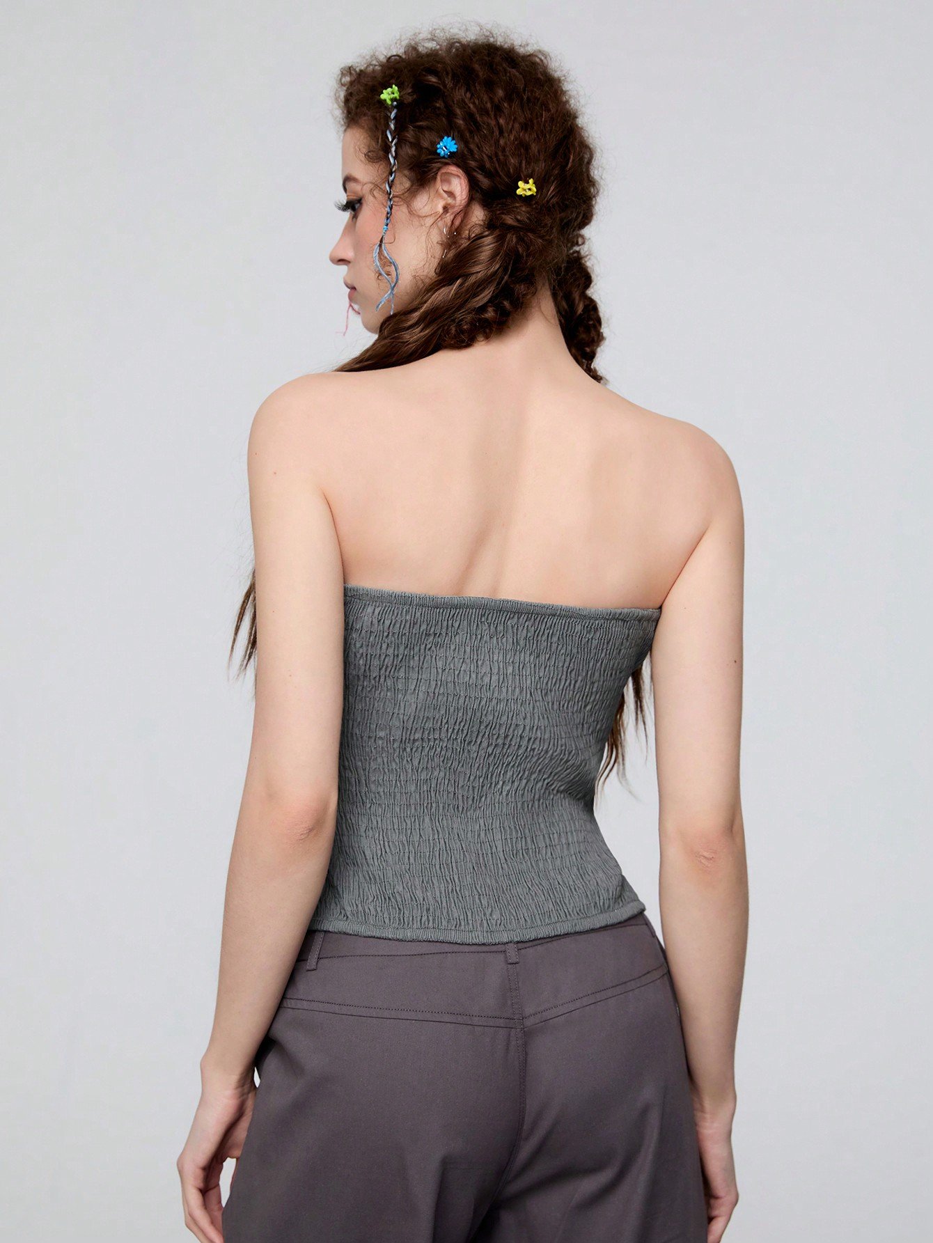 ジッパーデザインの 女性用ファッション スリムフィットチューブトップ