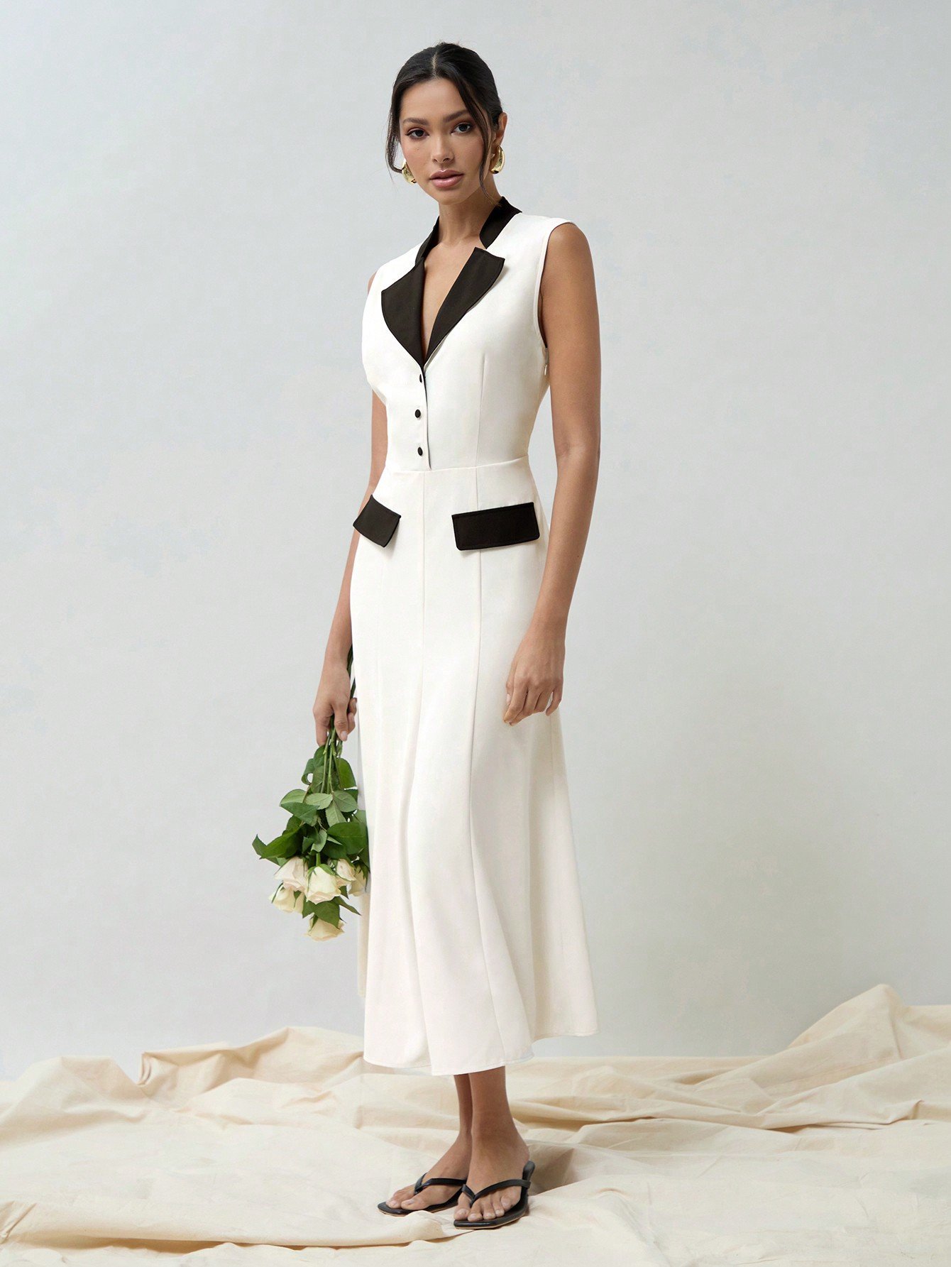 SHEIN Neu 女性用フォーマルドレス、ブラックアンドホワイトの対比色、フィッシュテールスタンドカラー、ジョイントカラー、袖なしデザイン