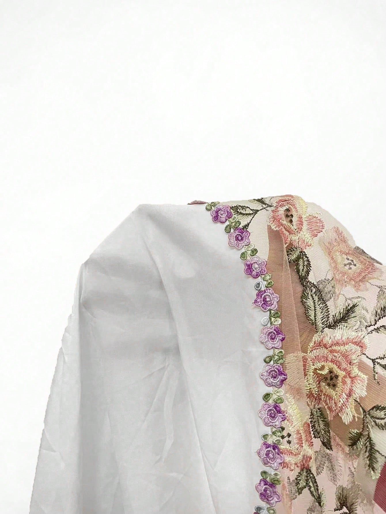 女性向けフローラル刺繍 サマーファッション キャミソール ナイトドレス