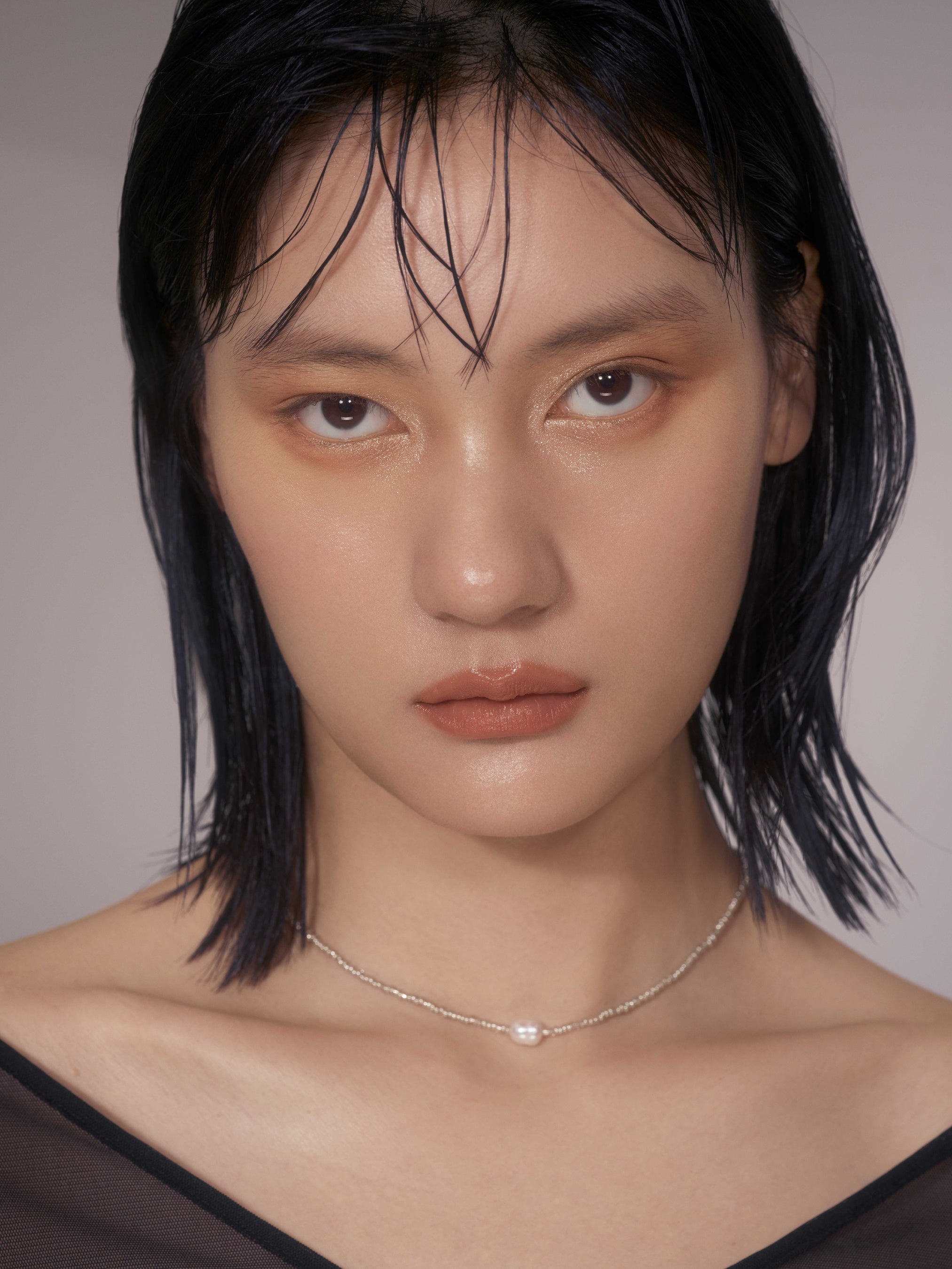 ＜SNIDEL BEAUTY＞2024 AW Collection～BEAUTY IN SILENCE キレイな人はちょっと無口かもしれない。～ビジュ...