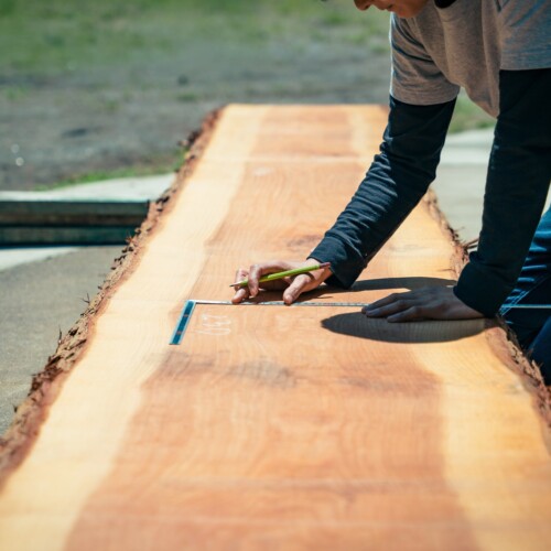 【界 阿蘇】手業のひととき「家具職人とともに歩き、作る、小国杉の木工体験」開催｜期間：2024年9月1日～11...