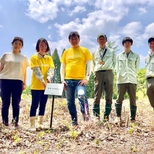 円建社債の販売手数料の一部を用いて長野県信濃町で植林活動を実施