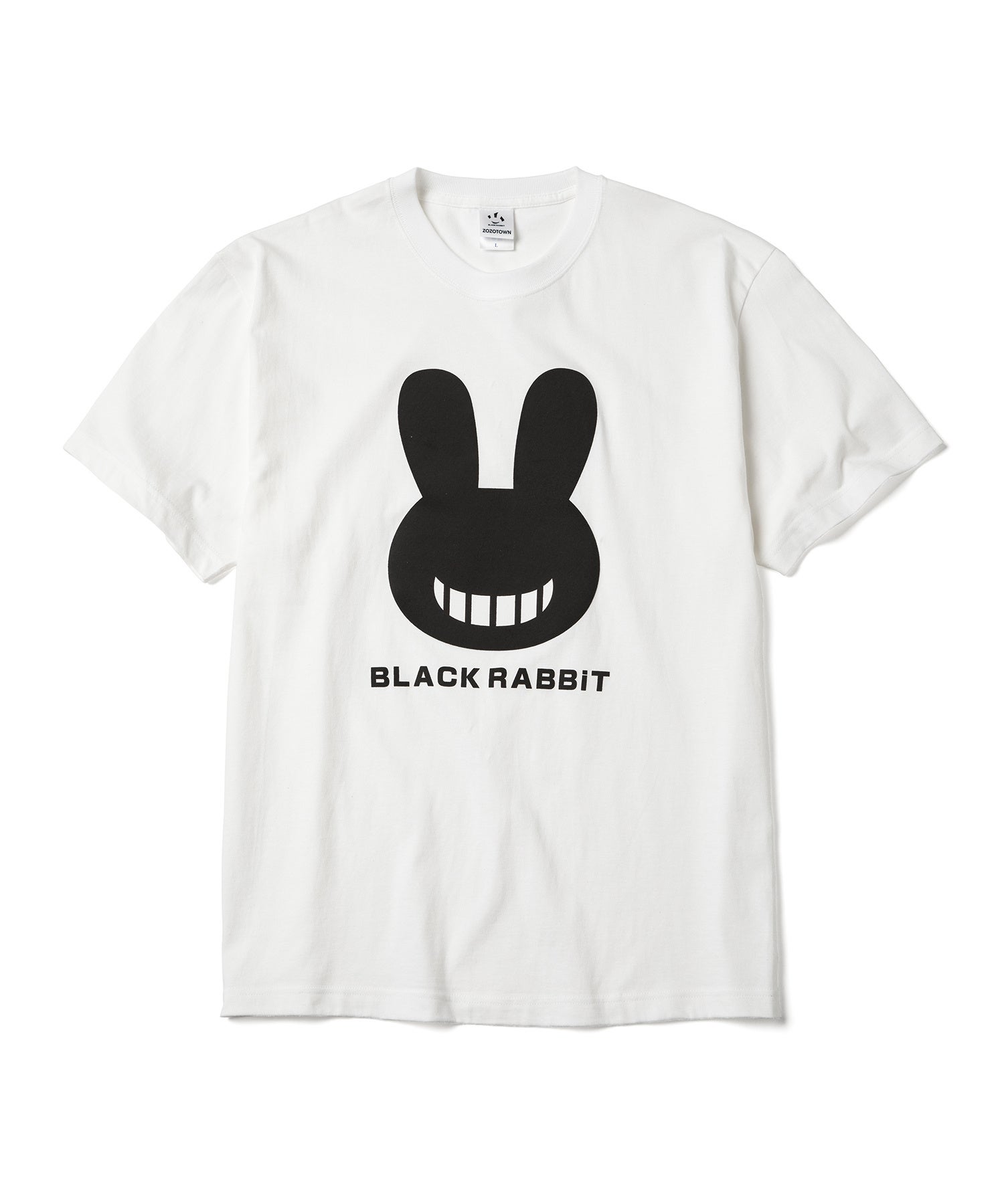 「にひひ…」と笑うウサギのアートトイ「BLACK RABBiT」とZOZOTOWNがコラボレーションした限定コレクションを6...