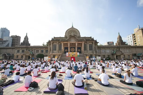 駐日インド大使館主催のヨガイベント
「第10回国際ヨガの日2024」6月21日築地本願寺で開催