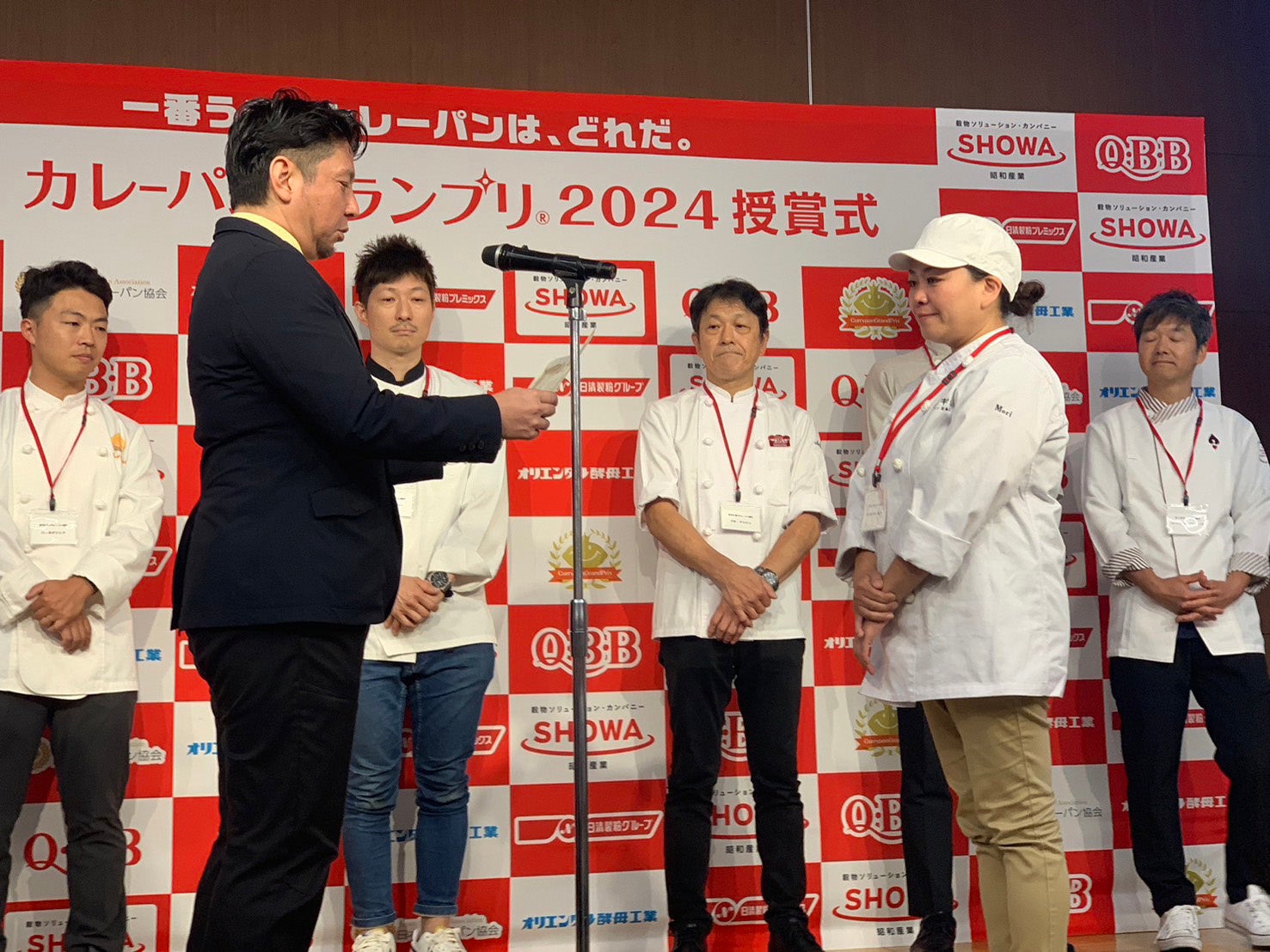 【2024カレーパングランプリ®】ペンギンベーカリーの『北海道産牛のカレーパンフォンデュ』がついに最高金賞...