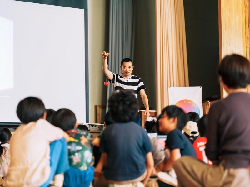 開幕直前！子どもも大人もワクワクが止まらない『鈴木康広展　ただ今、発見しています。』