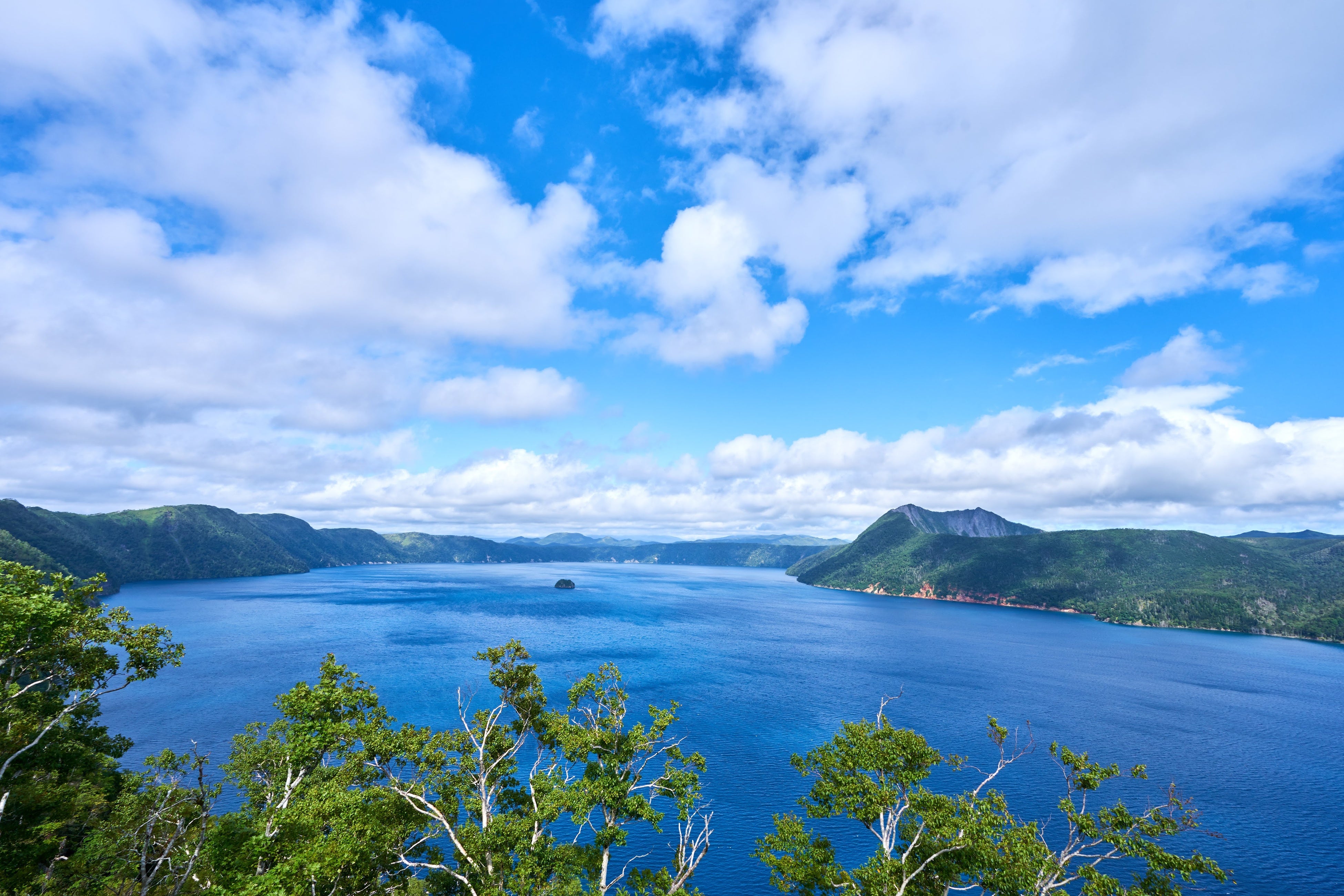 【北海道 弟子屈町】町内の主要観光施設をバスで巡る乗り放題きっぷ「弟子屈えこパスポート2024」の販売開始...