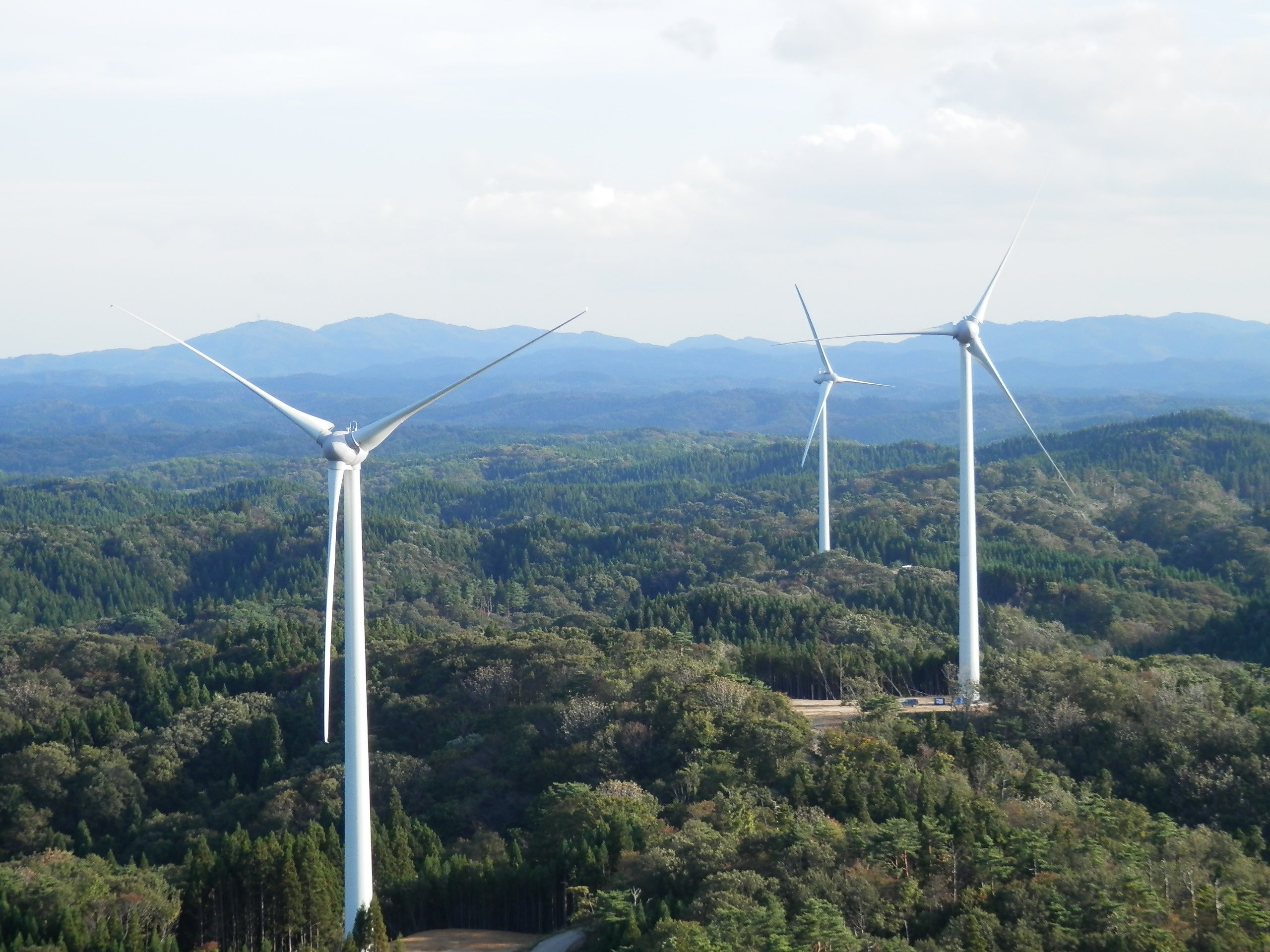 HSEと陸上風力の電力受給契約を締結
