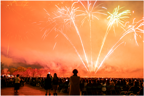 3万人が感動した全席が感動席の花火イベントが再び！[ 万博花火プロジェクト] 第3回 万博夜空がアートになる...