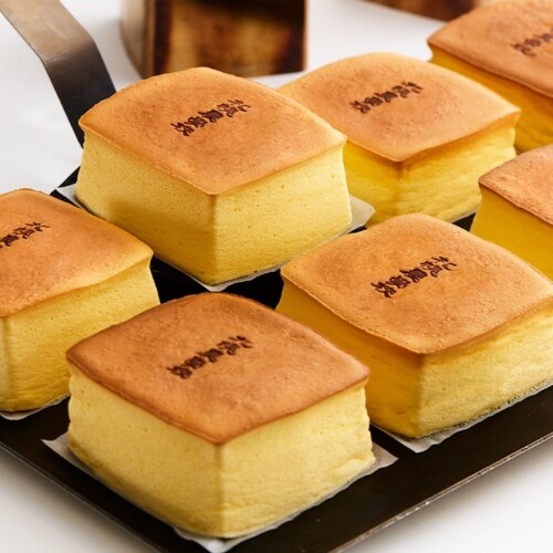 焼きたてのしっとりふわふわ「酪農チーズケーキ」や、サクサク食感の「北海道アップルパイ」が新発売。 “焼き...