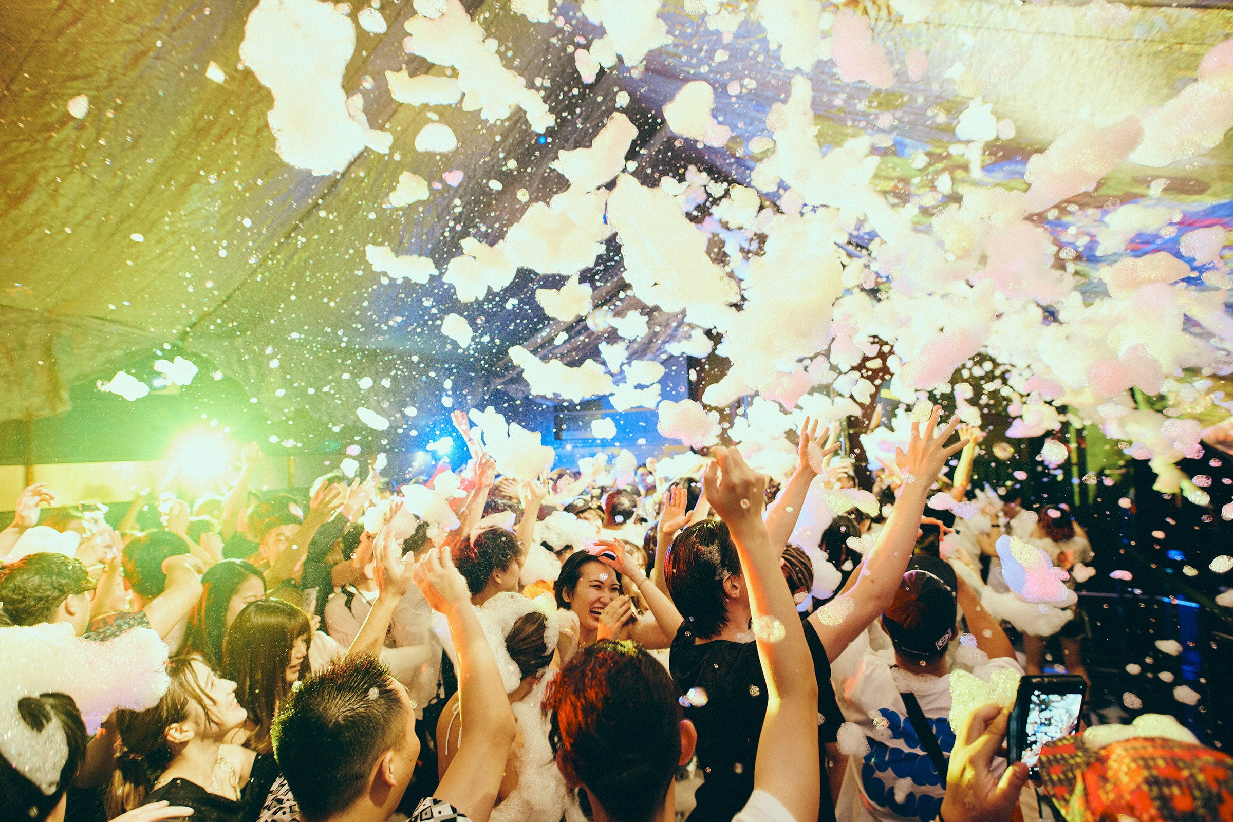 泡にまみれる体験型イベント！泡パーティーこと「泡パ®︎」 2024 開催決定！