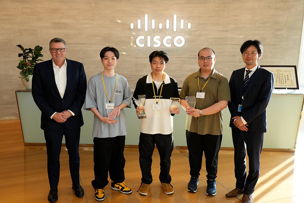 日本電子専門学校 「Cisco APJC NetAcad Riders 2024」 日本大会1位～3位独占・世界大会第2位を受賞