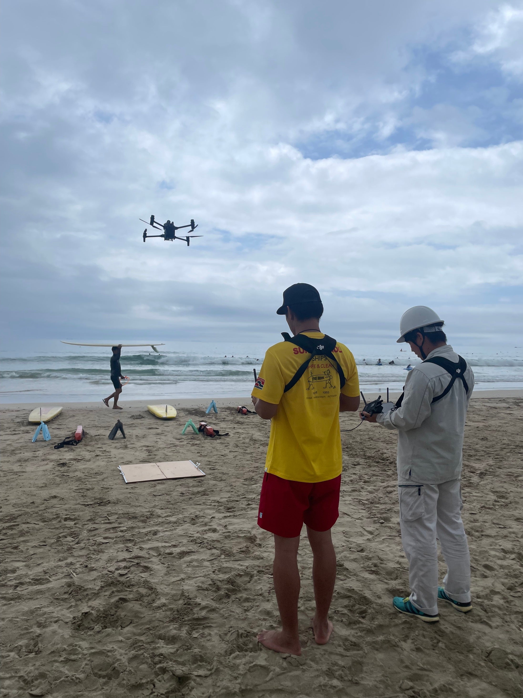 【下田ライフセービングクラブ】ドローンによる海水浴場パトロールを実施しています　白浜大浜海水浴場