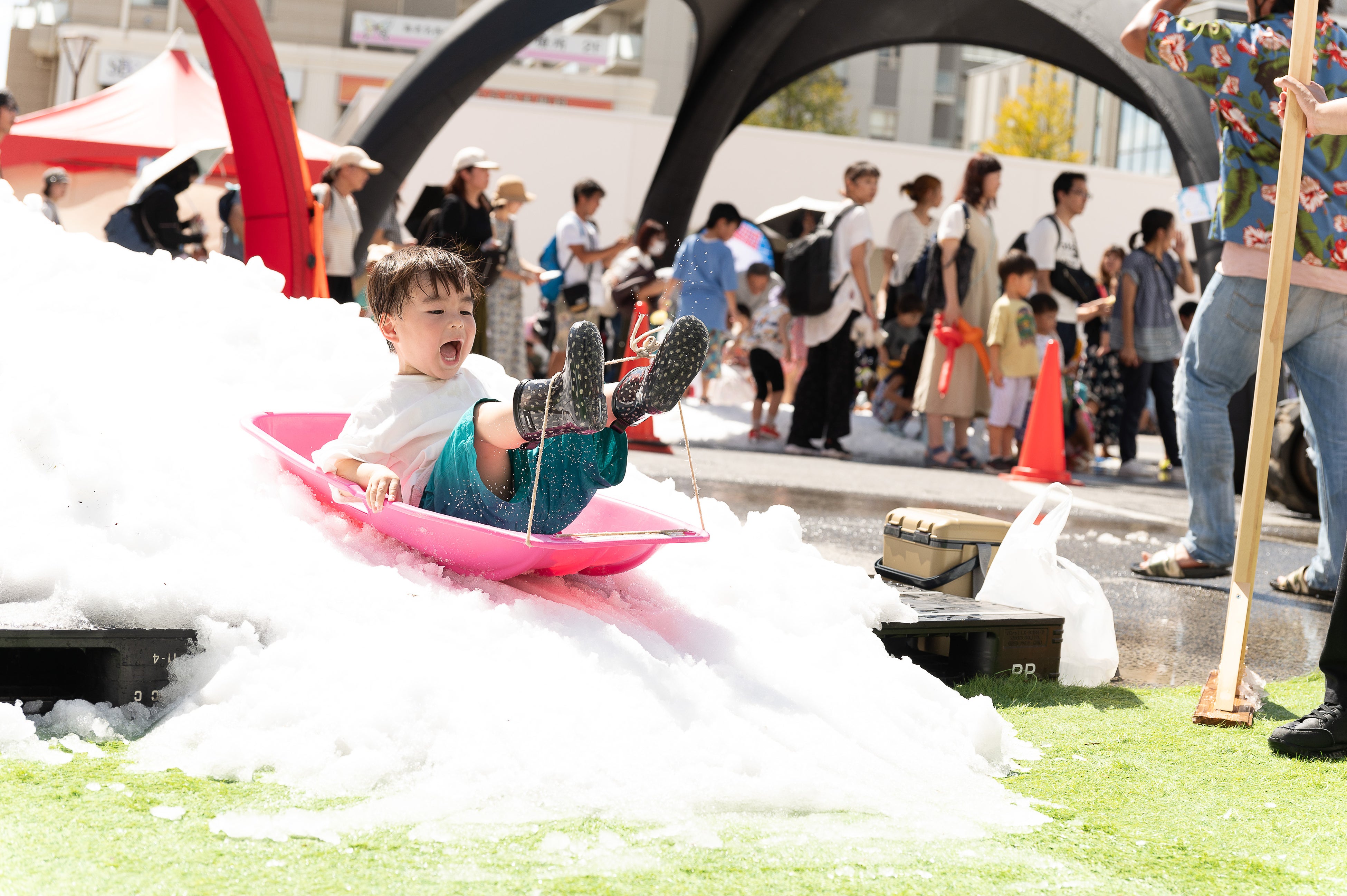 真夏の海老名に本物の雪が来る！ ららぽーと海老名 presents 雪でアソビナ いよいよ7月27日（土）開催