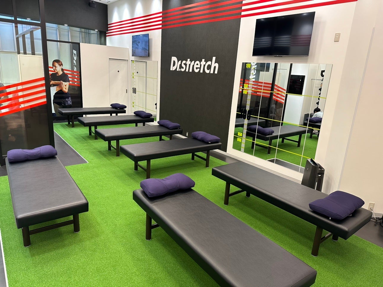 独自技術「コアバランスストレッチ」を提供するストレッチ専門店『Dr.stretch』がイオンモール神戸北、ゆめが...