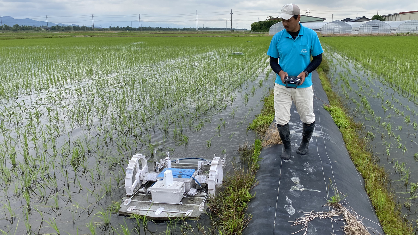 水田用 除草ロボットSV01-2025（858,000円）受注開始