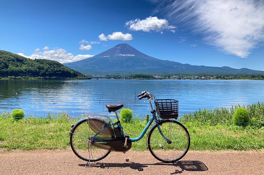 富士五湖エリアの観光情報チラシ「おいでよ！富士山」に特別版が登場！レジャー施設のお得なクーポンがついた...