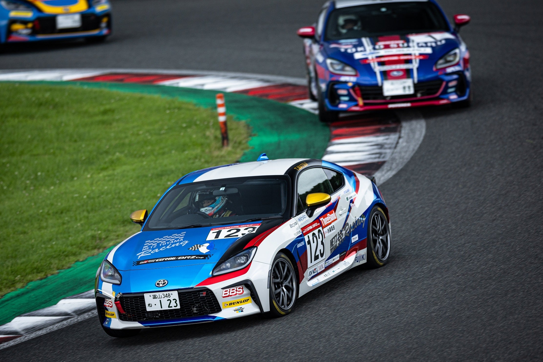 W優勝 ＆ Wポールトゥウィン！NETZ TOYAMA Racing Yaris Cup初優勝！GR 86/BRZ Cupは松井孝允が3度目の優勝！