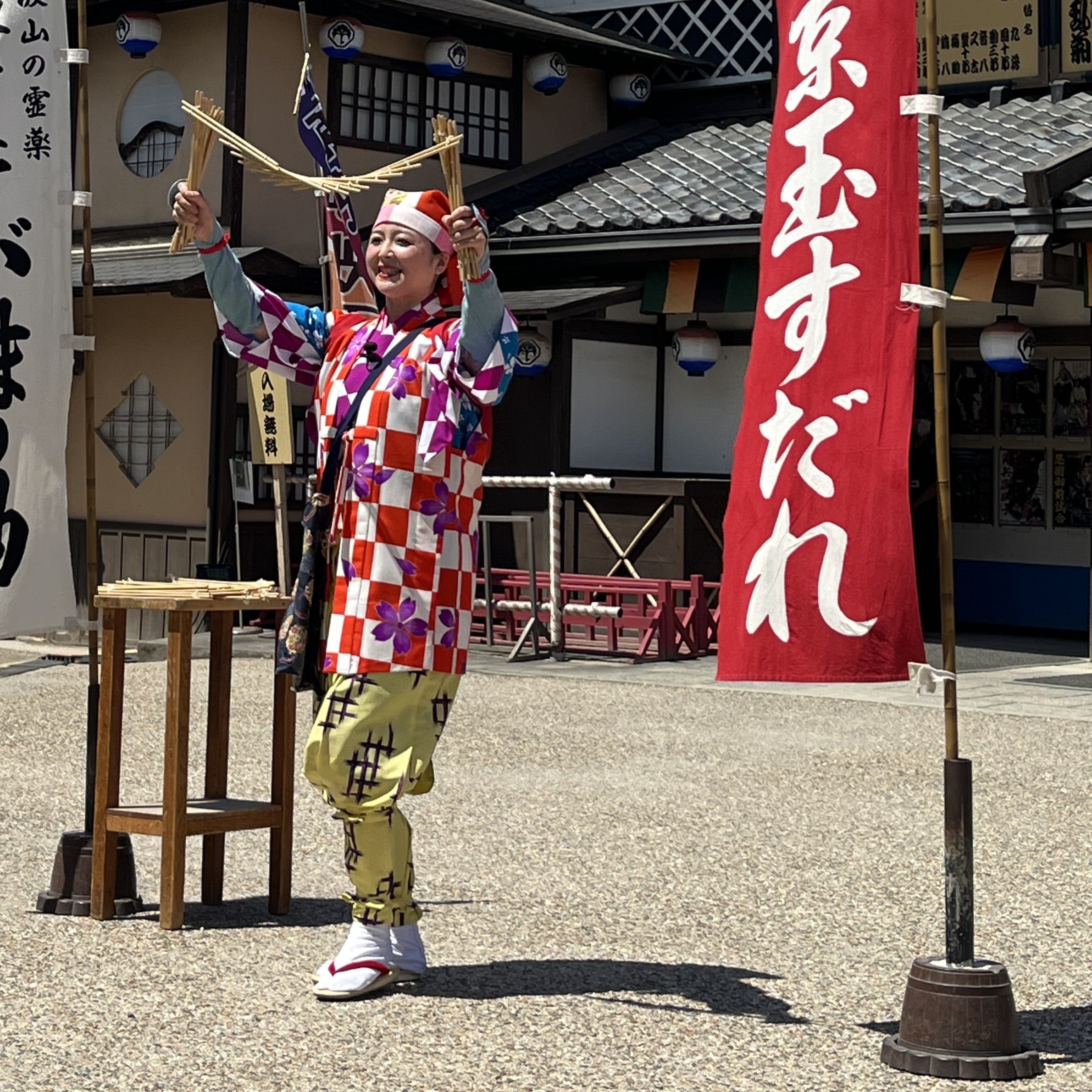 ３つの初づくし！今年4月完成「江戸の町」初の和傘ライトアップ,「エヴァンゲリオン京都基地」初のナイトビア...