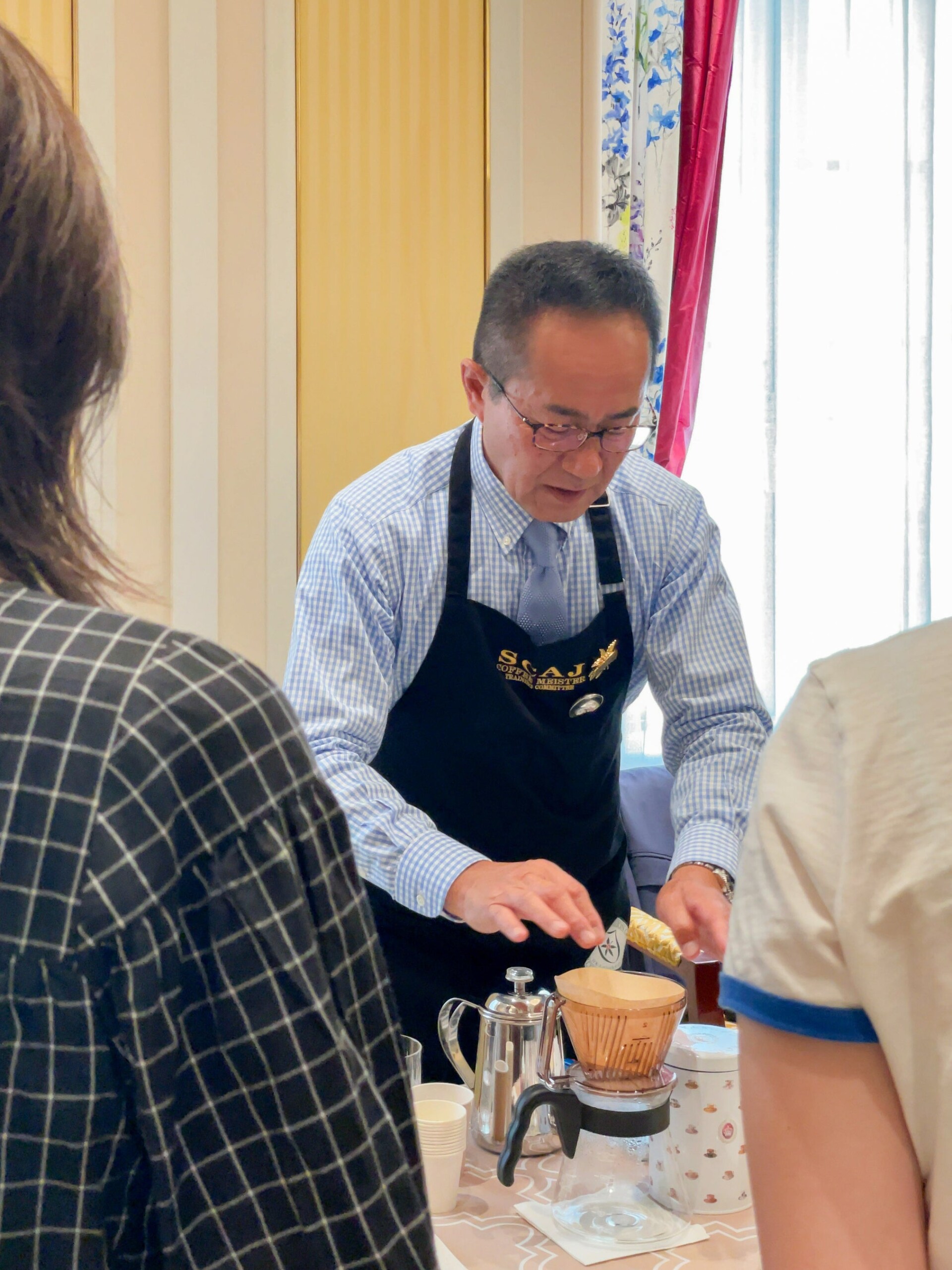 コーヒー好きのための大人の夏期講習！自由が丘の優雅なカフェで学ぶ「珈琲教室」