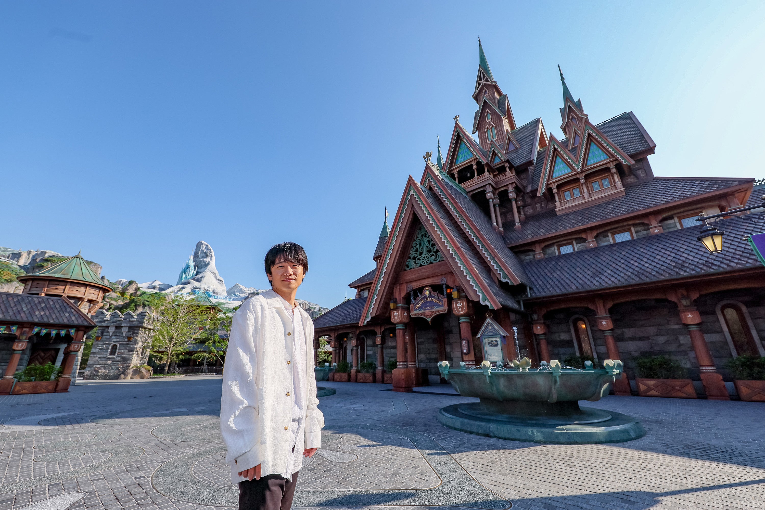 『東京ディズニーシー®　ファンタジースプリングスガイドブックwith風間俊介』は必見！　月刊「ディズニーフ...