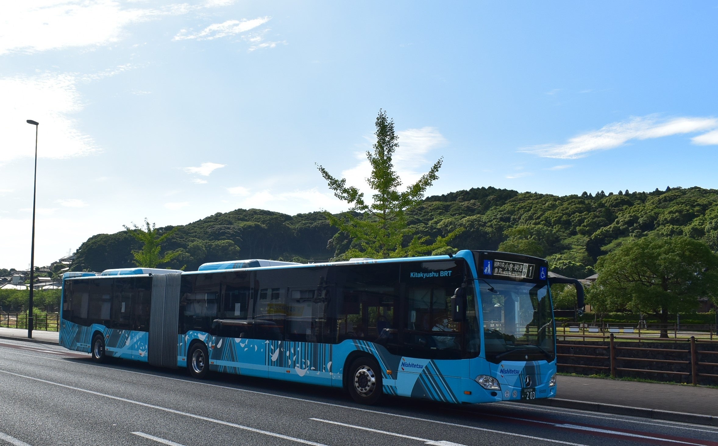 今年も"にしてつ花自動車"が北九州の街を走ります！