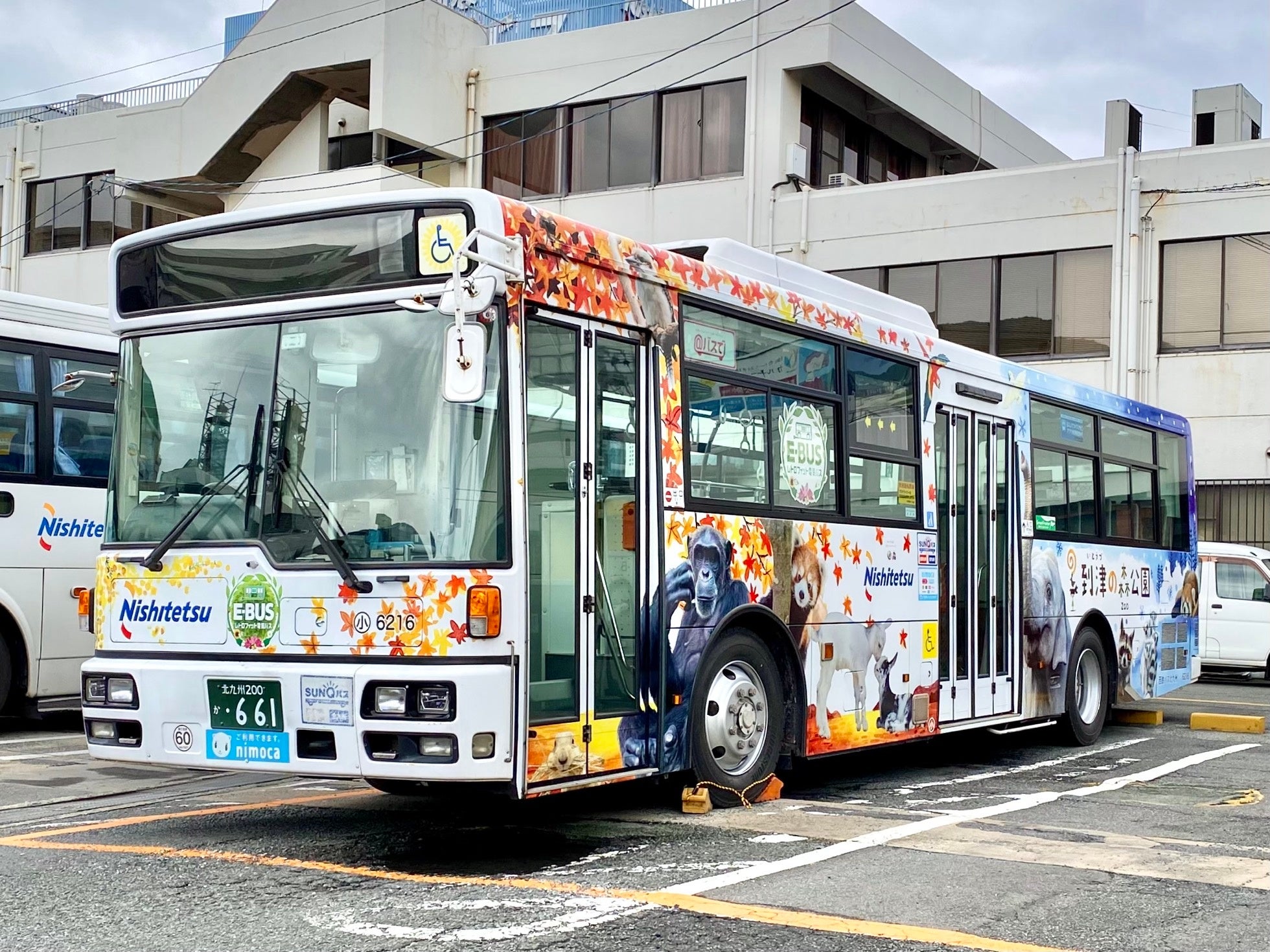 今年も"にしてつ花自動車"が北九州の街を走ります！