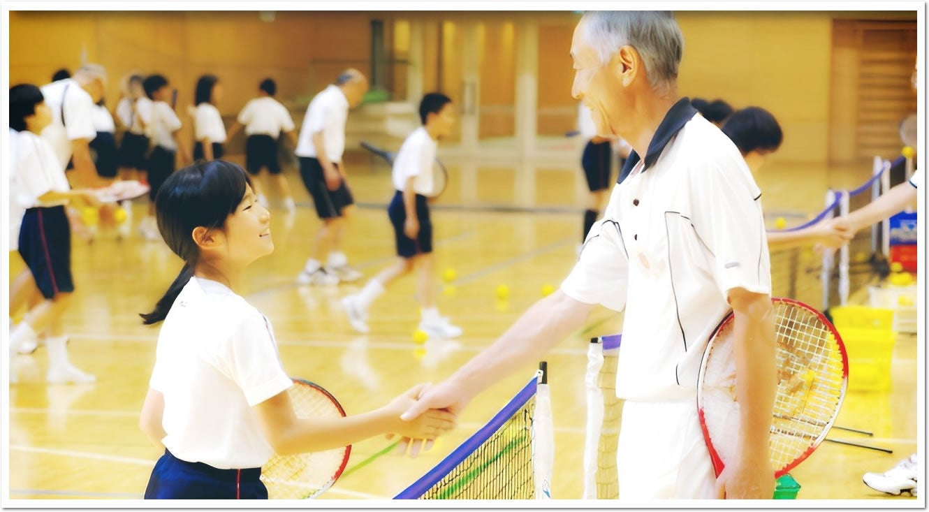 夏休み恒例　地域の人気イベント「なかよし親子テニス 無料体験会」の募集を開始　7/15(月祝)～8/18(日)